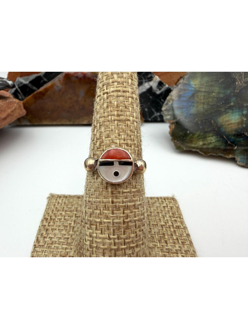 Vintage Zuni Sterling Silver Inlay Sunface Design Ring